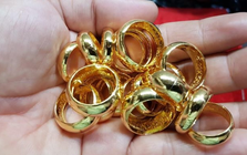 Ngân hàng từ chối mua lại hơn 13 chỉ vàng từ khách hàng cũ, cơ quan chức năng lập tức vào cuộc điều tra
