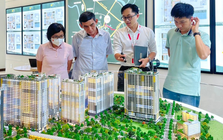 Lãi suất tăng, áp lực đè nặng lên vai người mua nhà