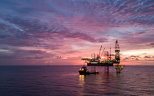 Nguồn cung tại ông trùm lớn thứ 2 thế giới chao đảo, châu Á bước vào cuộc đua săn lùng LNG: Giá tăng nóng 40%, một quốc gia Nam Á bắt đầu cắt khí cho doanh nghiệp