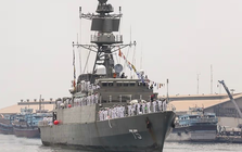 Tàu chiến Iran chìm ngoài khơi Sri Lanka, hơn 100 người mất tích