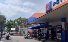 Áp lực tăng giá xăng dầu