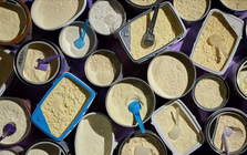 Sốc: Phát hiện thạch tín, chì, hoá chất vĩnh cửu trong nhiều loại sữa công thức tại Mỹ