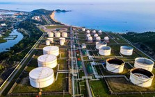 Nhà máy lọc dầu 3 tỷ USD của Việt Nam đã chốt đơn  3 triệu thùng dầu thô nhập khẩu, cảnh báo rủi ro khi nhà máy chạy 118–120% công suất