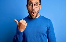 Một cổ phiếu logistics tăng dựng đứng trước thềm thoái vốn Nhà nước: Thị giá đắt hơn 82% giá khởi điểm, nắm "kho báu" gì trong tay?