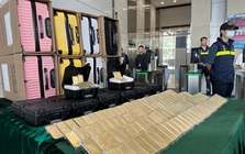 Phát hiện 145kg vàng thỏi được giấu trong 14 kiện vali tại sân bay