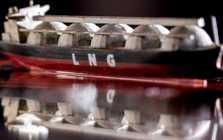 Hàng loạt tàu đang đến châu Âu thì quay đầu, lục địa già bất ngờ mất nửa triệu mét khối khí đốt