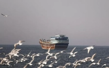 Bao giờ Mỹ bắt đầu hộ tống tàu thuyền qua Eo biển Hormuz?