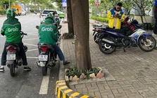 Giá xăng tăng mạnh, tài xế công nghệ ngại nhận cuốc ngắn