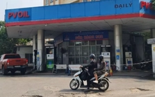 Giá liên tục tăng cao, vì sao nhiều cây xăng bán lỗ?