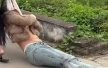 Vụ kéo lê cô gái trên đường: Người đàn ông đối diện với nhiều tội danh