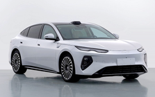 Sạc 5 phút chạy 400km: BYD Seal 08 lộ diện thông số khiến đối thủ 'đứng ngồi không yên'