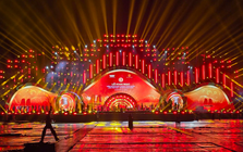 Cận cảnh sân khấu 4.000m² đêm khai mạc Liên hoan Phát thanh toàn quốc 2026