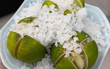 Không phải mê tín, giờ mới biết vì sao nhiều nhà luôn đặt 1 bát chanh muối ở góc phòng