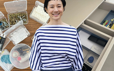 Không cần mua hộp đựng đắt tiền: Người phụ nữ trung niên này chỉ giữ lại bao bì gốc mà nhà vẫn gọn bất ngờ