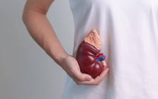 6 thói quen “cực hại thận”, nhiều người làm mỗi ngày mà không biết