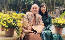 Danh hài Xuân Hinh: "Tôi lấy vợ là bị lừa đấy, thế mà ở với nhau đến 60 mấy tuổi rồi vẫn hợp"