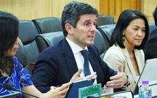 Giám đốc FTSE Russell: Việt Nam tạo ra một tiêu chuẩn mới ở mức cao hơn cho các thị trường định hướng nâng hạng