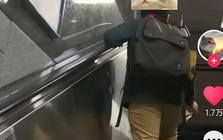 Hành động của 1 đứa trẻ ở ga tàu điện ngầm khiến nhiều người phải hốt hoảng bình luận: Cha mẹ bảo ban lại ngay kẻo muộn!