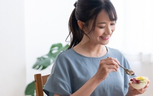 Phụ nữ nên ăn loại quả này như bữa ăn nhẹ mỗi ngày: Sau 1 tháng, tôi thấy "bụng dạ" khỏe mạnh, da dẻ hồng hào hơn thấy rõ