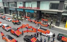 Nhiều khu chung cư Hà Nội đỏ mắt chờ 'sổ hồng'