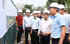 Chưa đầy 1 năm nữa, siêu cầu vượt sông Hồng gần 15.500 tỷ đồng do liên danh Vingroup của tỷ phú Phạm Nhật Vượng xây dựng sẽ đưa vào khai thác