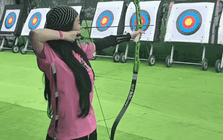 Cô gái được báo Thái khen "quyến rũ nhất Việt Nam", truyền thông Trung cũng náo loạn vì đẹp như Angela Baby