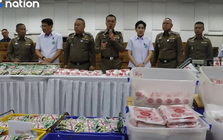 Đột kích một căn nhà sau 3 tháng theo dõi, công an triệt phá đường dây sản xuất bột ngọt giả quy mô lớn, tịch thu gần 25.000 sản phẩm