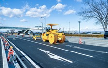 Từ bao cát 1.500 năm tuổi đến Robot AI: Sự lột xác của công nghệ cầu đường Nhật Bản