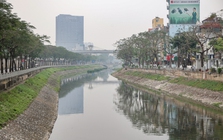 Sau 6 tháng hồi sinh, dòng 'sông chết' ở Hà Nội thay đổi ra sao?