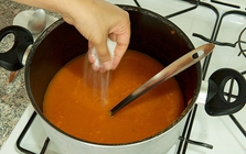 3 loại canh âm thầm “bào mòn” hai quả thận nếu ăn quá nhiều