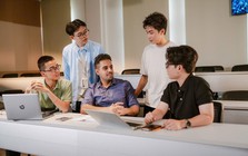 Học gì để có thể làm việc cho tỷ phú Phạm Nhật Vượng với mức lương 50 triệu đồng/tháng?