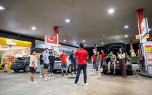 Giá xăng dầu Thái Lan tiếp tục tăng mạnh, có loại áp sát mốc 50.000 đồng/lít