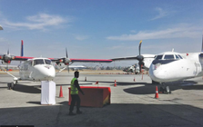 Chính phủ vay tiền Bắc Kinh để mua 6 máy bay Trung Quốc, một hãng hàng không quốc gia chịu gánh nặng lớn: Đội bay nằm im suốt 5 năm, bán không ai mua, nợ tăng thêm hàng trăm tỷ mỗi năm