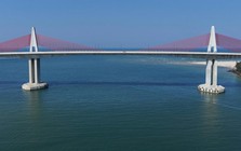 Việt Nam sắp hoàn thành cầu vượt biển dài nhất miền Trung trị giá 2.400 tỷ, chuẩn bị thông xe vào đúng dịp đặc biệt