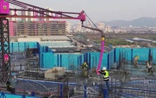 Phát minh rung chuyển ngành xây dựng của Trung Quốc: Robot xây nhà, AI trực tiếp điều phối siêu dự án 16 km dưới đáy biển với sai số dưới 1 mm