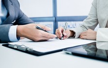 Hợp đồng mua bán hay thỏa thuận vay vốn: Khác biệt pháp lý người mua cần hiểu rõ