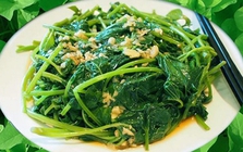 Loại "rau trường thọ" nên ăn mùa này để sạch ruột, bổ dạ dày, tăng miễn dịch: Chỉ vài ngàn một bó lại chế biến nhiều món cực ngon miệng