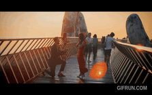 Như sống ở thiên đường: Người Anh choáng ngợp không tin nổi cuộc sống ở Việt Nam