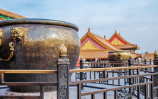 Bí ẩn gây sốc: Hàng trăm chum nước "khổng lồ" ở Tử Cấm Thành không bao giờ đóng băng, vì sao?