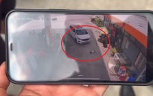 Bé gái 2 tuổi bị ô tô cán tử vong khi nằm chơi tại cây xăng ở TP.HCM: Tài xế nói gì?