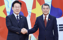 Thủ tướng Lê Minh Hưng hội kiến Tổng thống Hàn Quốc Lee Jae Myung
