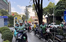 Grab bất ngờ tăng phí dịch vụ từ ngày 28-4