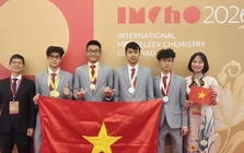 4 học sinh Việt Nam giành huy chương tại 'Kỳ thi hóa học khó nhất hành tinh'