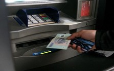 Người phụ nữ SN 1971 giao dịch chuyển khoản 20 triệu đồng với Vũ Văn Luyện: Công an lập tức yêu cầu làm việc