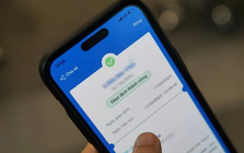 Công an kiểm tra giao dịch chuyển khoản 20 triệu đồng ở ngân hàng ACB của người đàn ông SN 1995