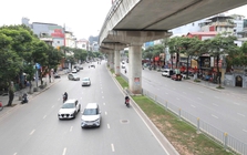 Chiều cuối kỳ nghỉ lễ, cửa ngõ Hà Nội ùn ứ nhẹ, nội đô thông thoáng lạ thường