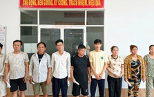 Thi hành lệnh bắt tạm giam Nguyễn Thị Em SN 1991 và 8 người khác