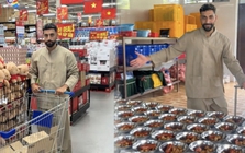 Tưởng “quậy” siêu thị, khách Tây gây xúc động với hành động ý nghĩa tại mái ấm trẻ mồ côi