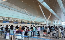 Sân bay Tân Sơn Nhất phát cảnh báo dịp lễ 30/4