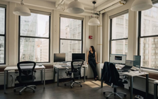 Tốn 750 triệu đồng mỗi tháng thuê văn phòng để ngắm: Các Startup AI đang "đốt tiền" vào thứ gì đây?